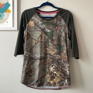 Under Armour Realtree camo shirt (lg)